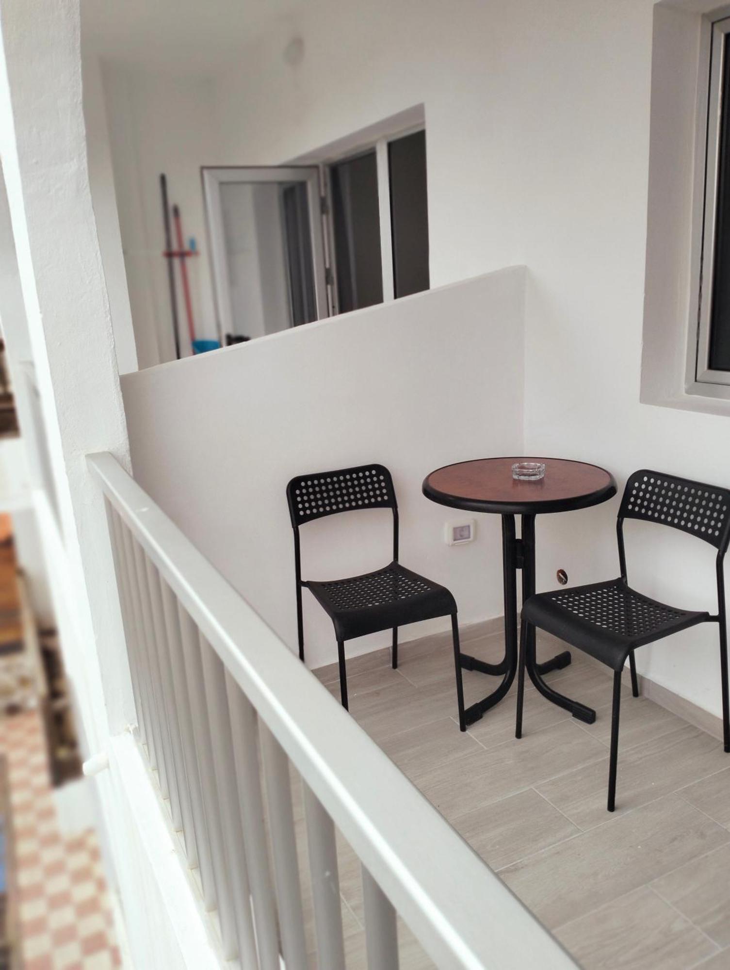 Apartamentos El Campanario Фронтера Экстерьер фото